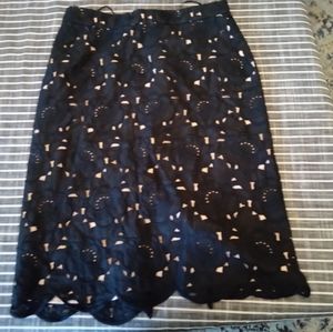 J crew collection Size 4 pencil skirt with Austrian Lace
